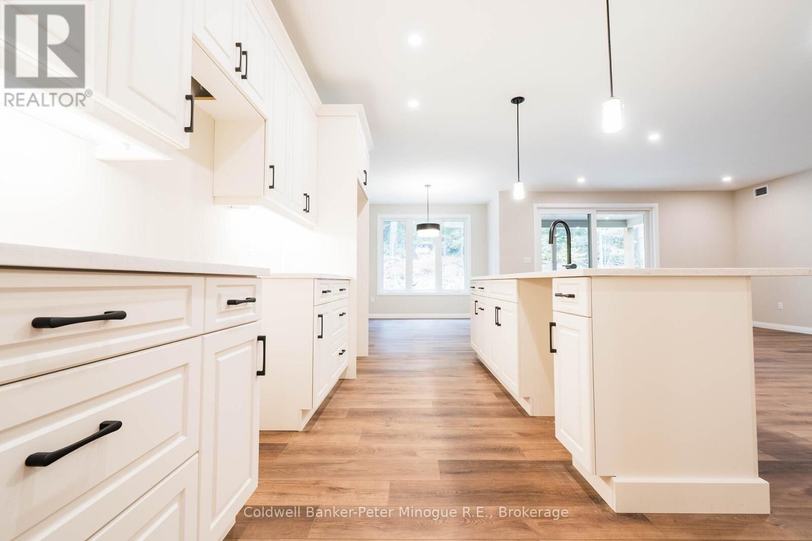 Property Photo: 26 Masson Lane West ON P0H 1H0