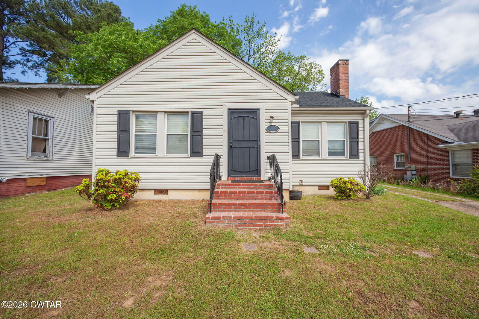 Property Photo:  335 Fairmont Avenue  TN 38301 