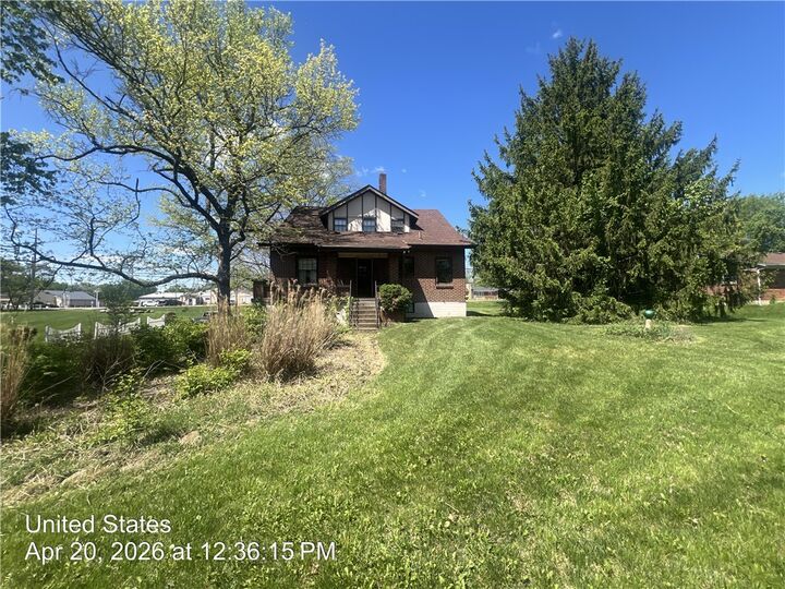 Property Photo:  4566 S Dixie Highway  OH 45005 