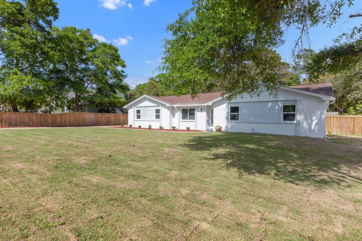 Property Photo:  116 Pamela Ann Drive  FL 32547 