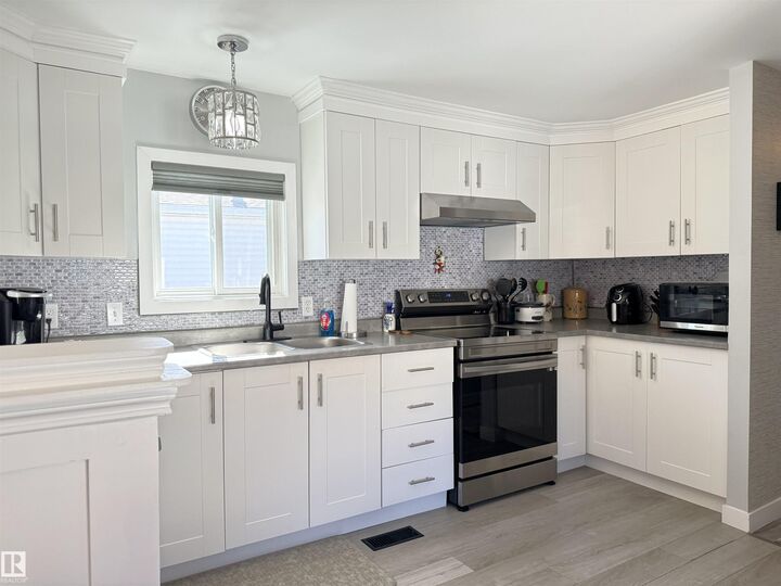 Property Photo:  50 Willow Park Estates  AB T9E 5R3 