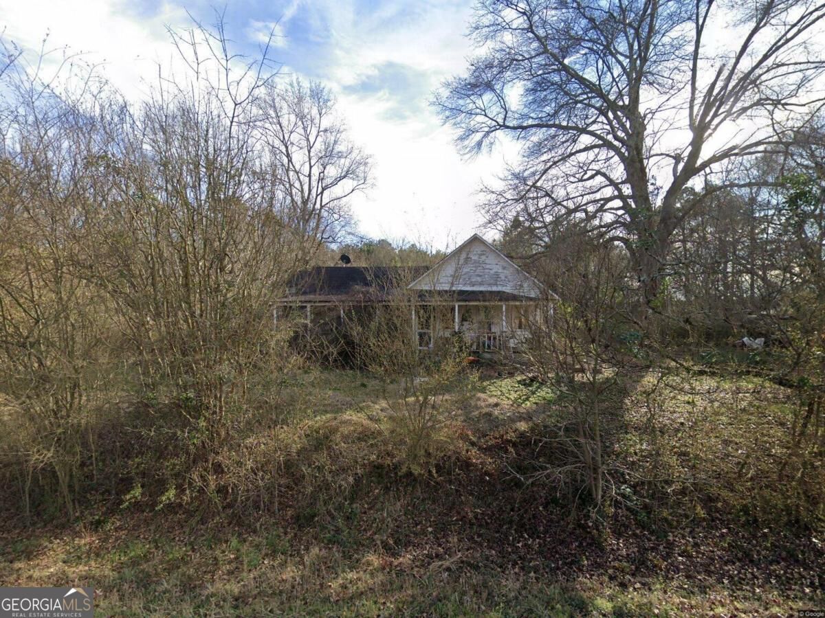Property Photo: 180 Wesley Chapel Road GA 30648