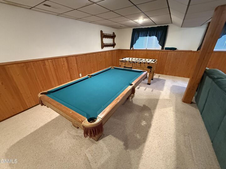 Property Photo:  1030 Blackstone Lane  ND 58523 