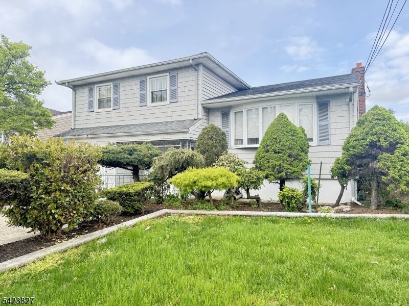 Property Photo:  2294 Saint Georges Ave  NJ 07065 