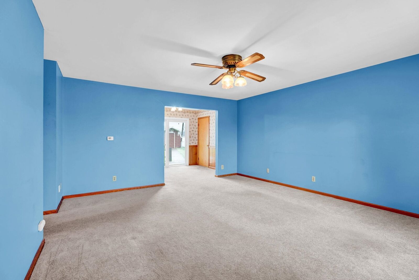 Property Photo:  102 Hubbard Ln  KY 42420 