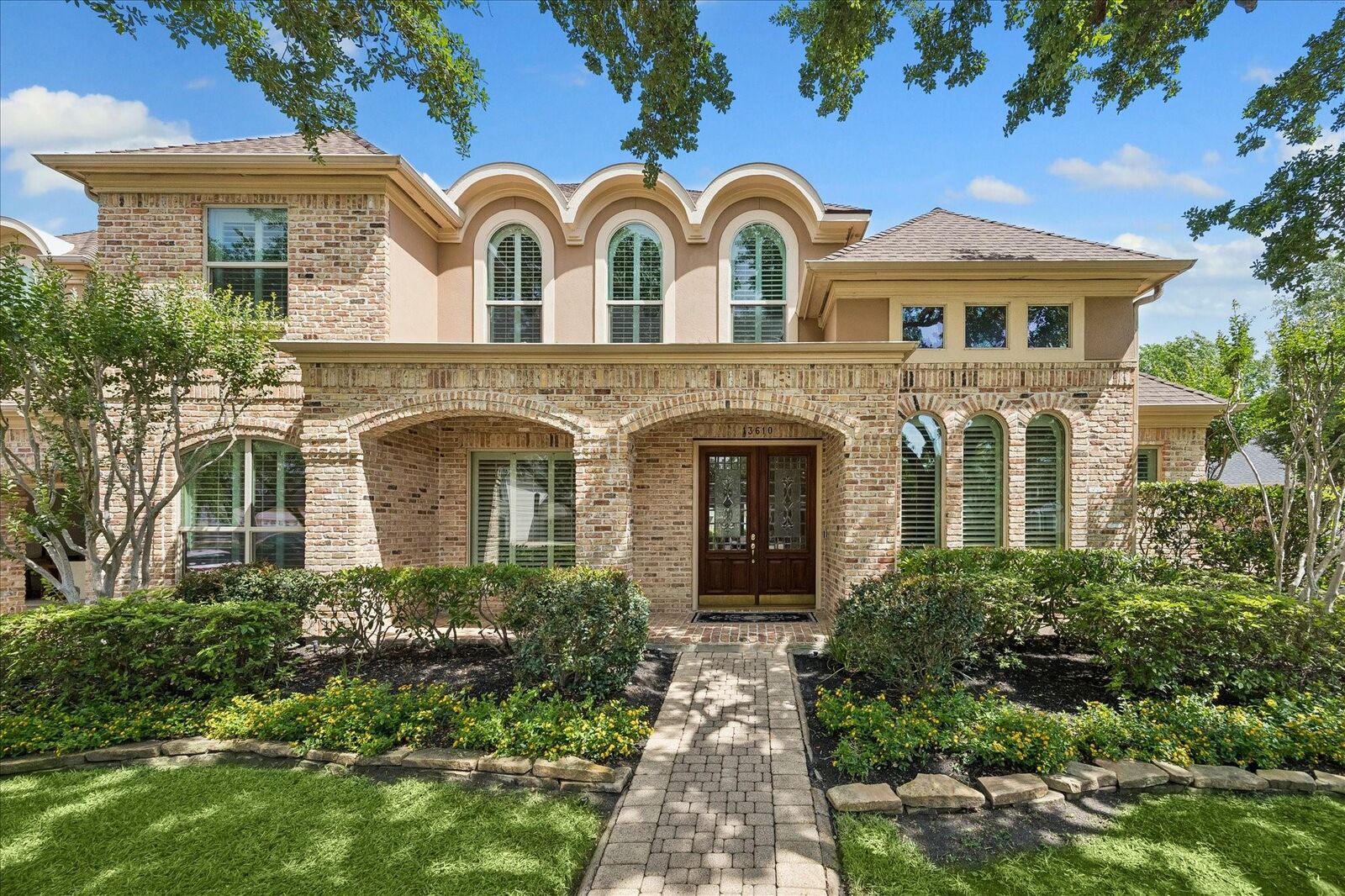 Property Photo:  13610 Lakeshore Way Court  TX 77077 