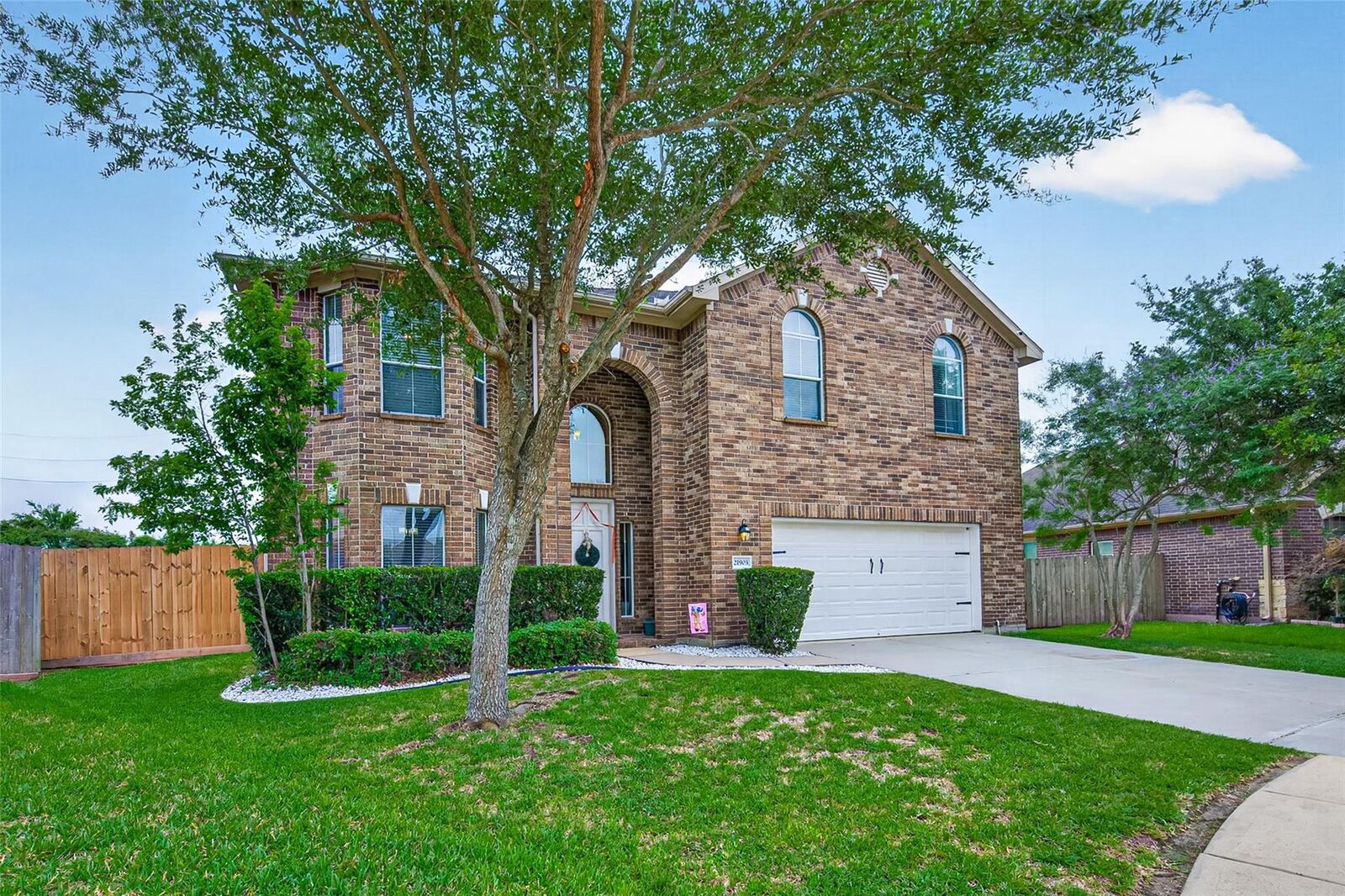 Property Photo:  21903 Castle Hawk Trail  TX 77407 