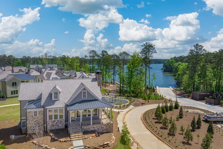 Property Photo:  1070 Fish Hook Lane  GA 30642 