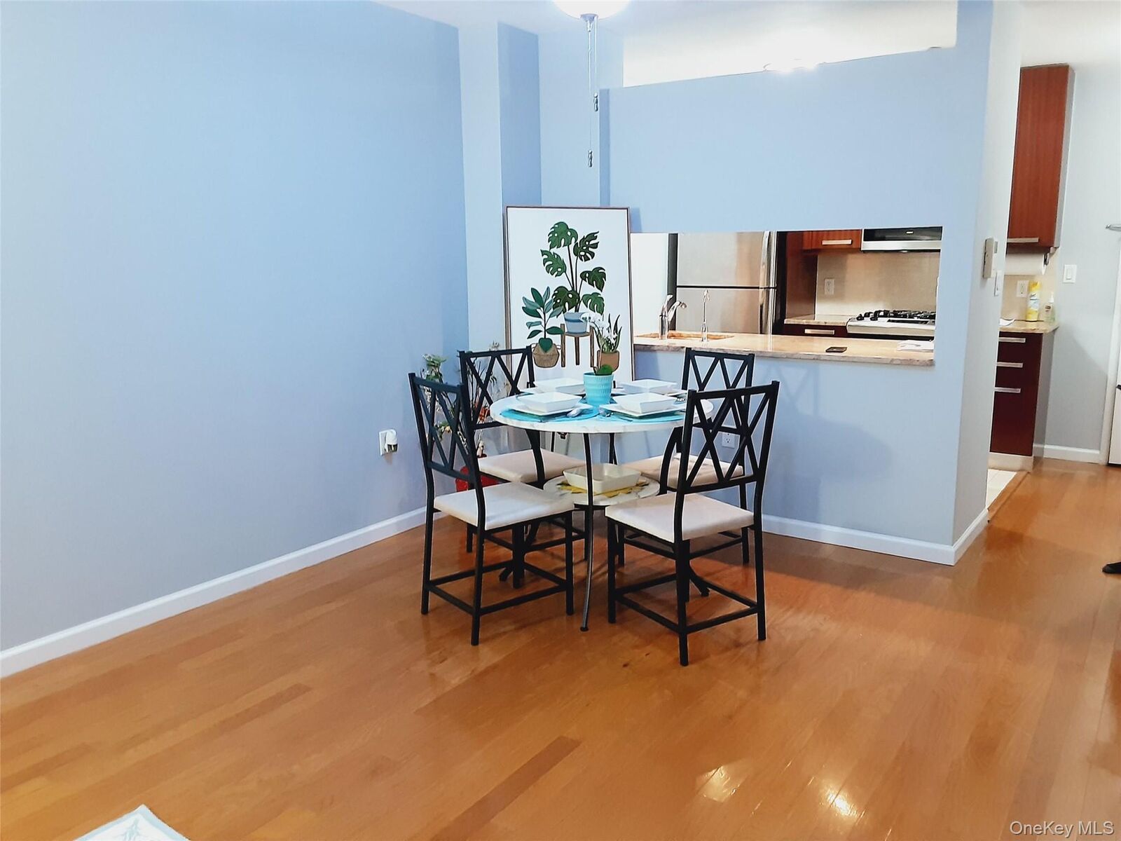 Property Photo:  3330 61st Street 303  NY 11377 
