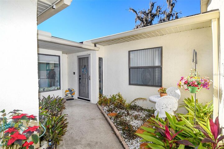 Property Photo:  2225 Cypress Court 2C  FL 32778 