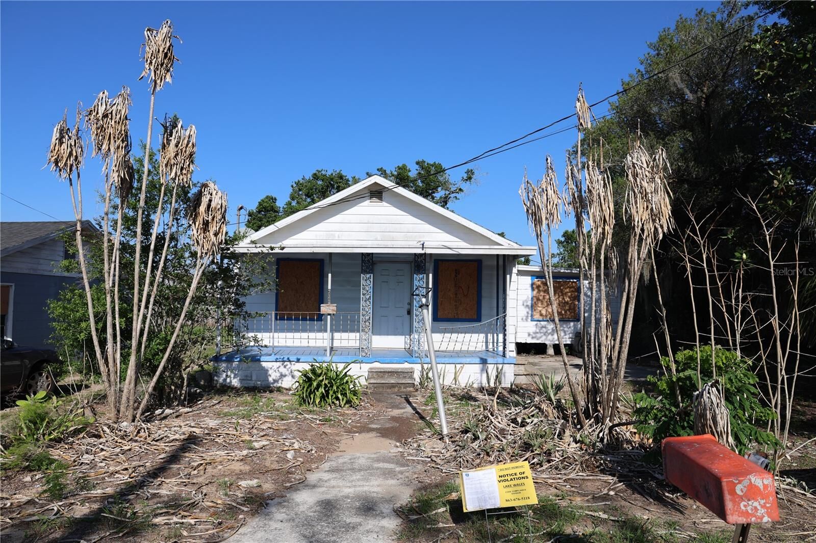 Property Photo:  232 C Street  FL 33853 