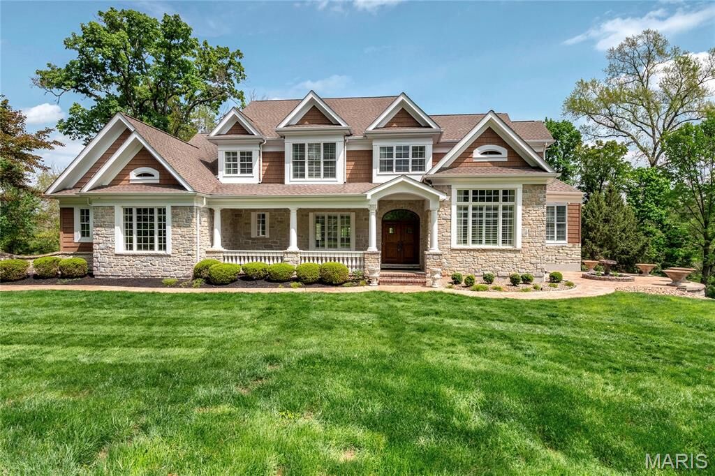 Property Photo: 18105 Dawns Trail MO 63005