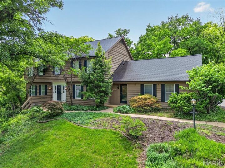 Property Photo:  1685 Ansonborough Drive  MO 63017 