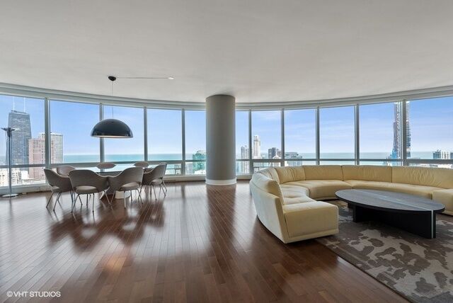 Property Photo:  401 N Wabash Avenue 43A  IL 60611 