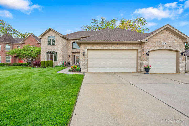 Property Photo:  298 Cara Lane  IL 60191 