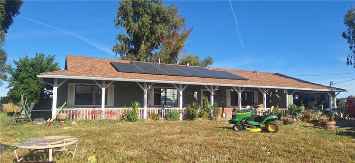 Property Photo:  4170 Whispering Oak  CA 93446 