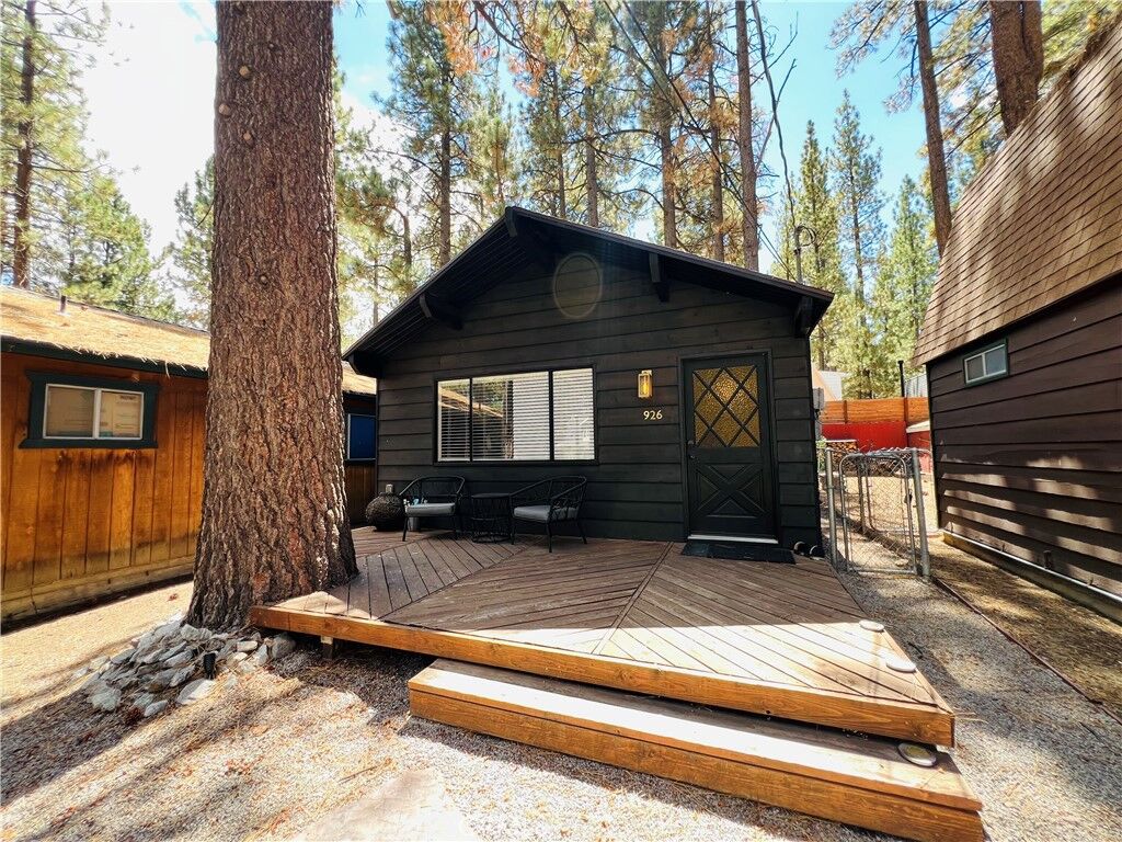 Property Photo:  926 E Barker  CA 92314 