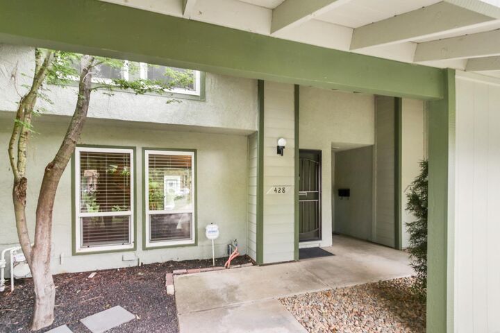 Property Photo:  428 Safflower Place  CA 95691 