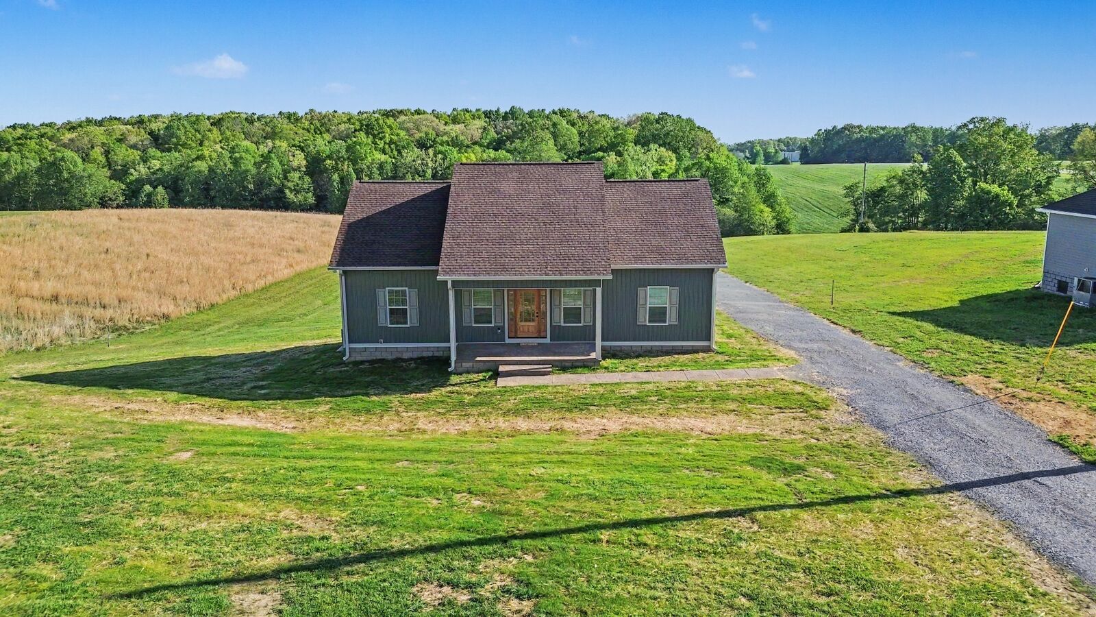 Property Photo:  1854 Lafayette Rd  TN 37150 