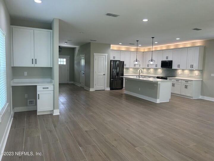 Property Photo:  502 Nineteenth Street  FL 32084 