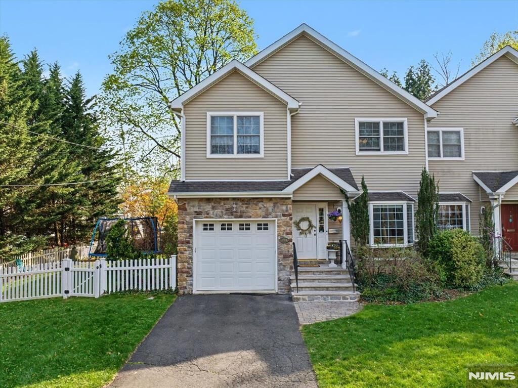 Property Photo:  294 Spring Avenue  NJ 07450 