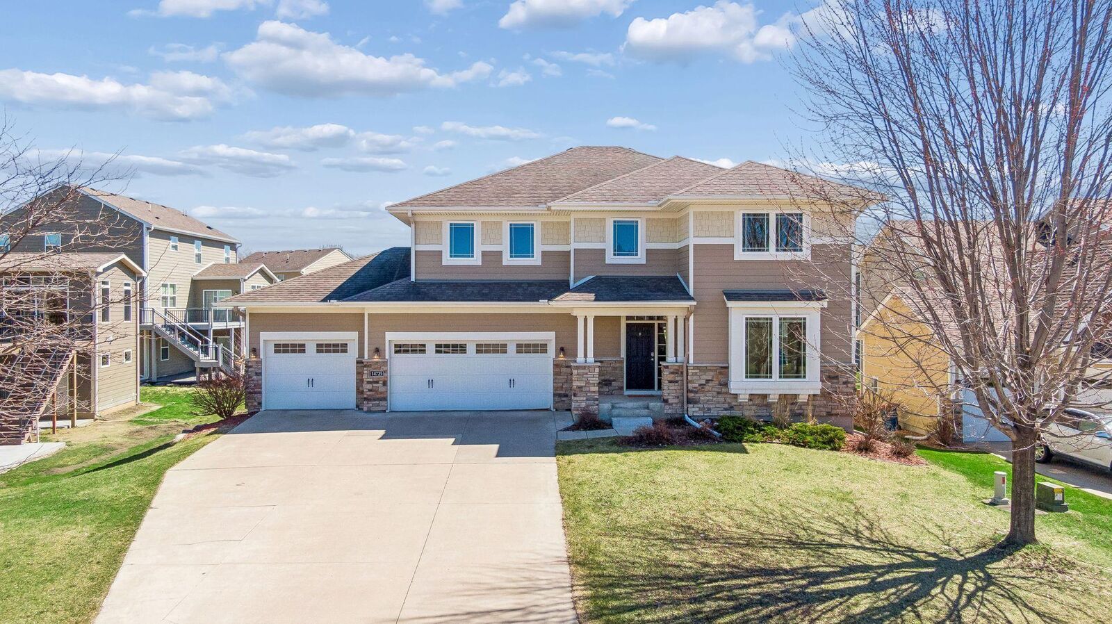 Property Photo:  14725 51st Avenue N  MN 55446 