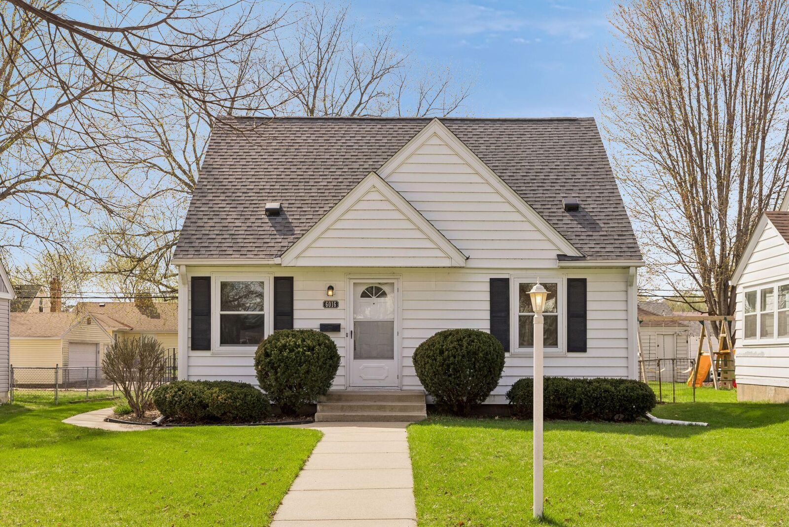 Property Photo:  6016 11th Avenue S  MN 55417 