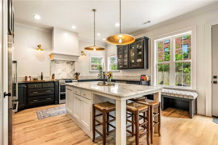 Property Photo:  109 SE G Court  AR 72712 