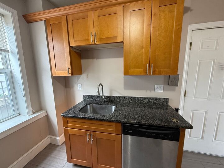 Property Photo:  241 Maverick Street 3  MA 02128 