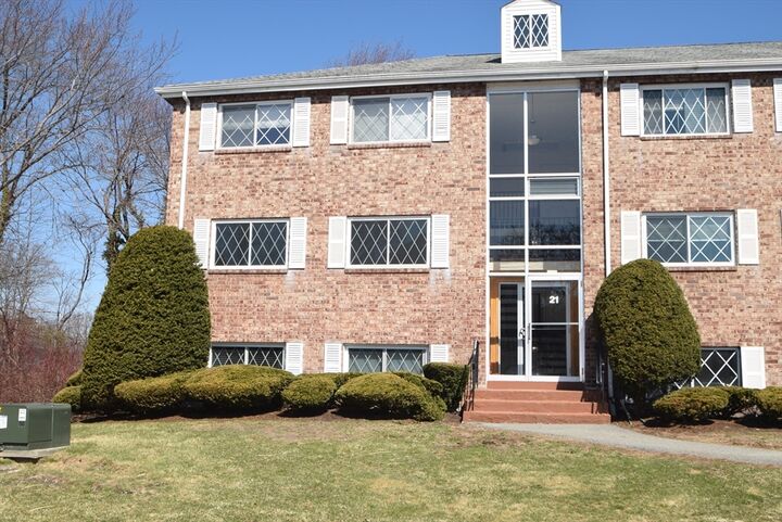 Property Photo:  21 Fernview Ave 8  MA 01845 