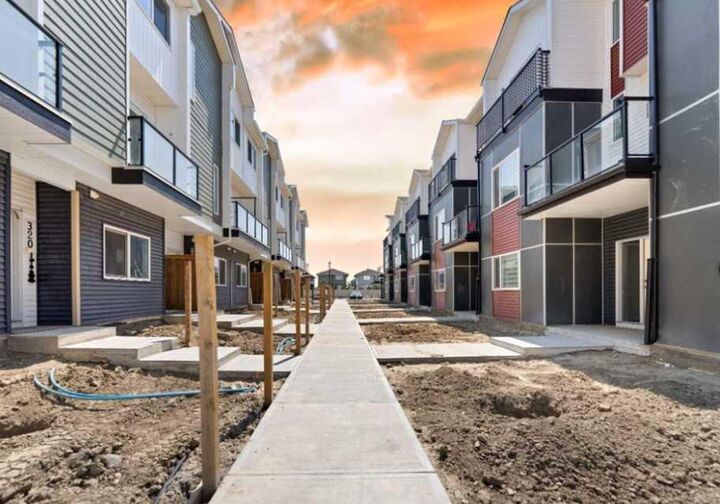 Property Photo: 52 Red Sky Villas NE 314 AB T3N 1N3
