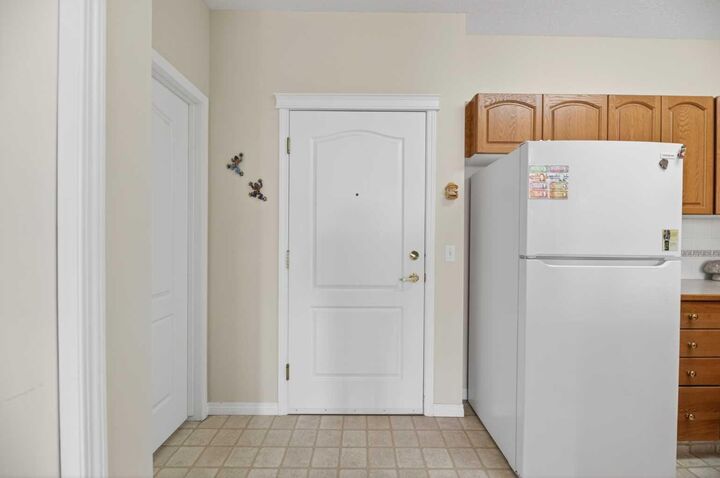 Property Photo:  4500 50 Avenue 226  AB T4H 1X5 