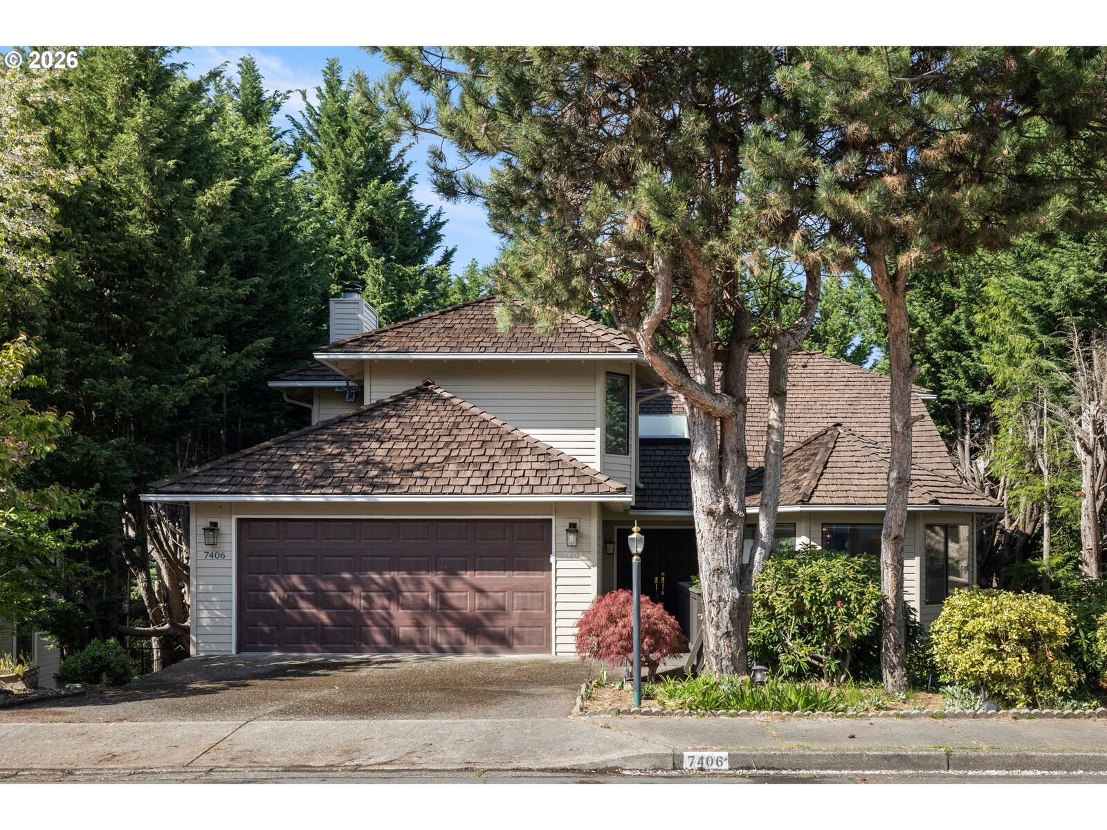Property Photo: 7406 SW Bayberry Dr OR 97007