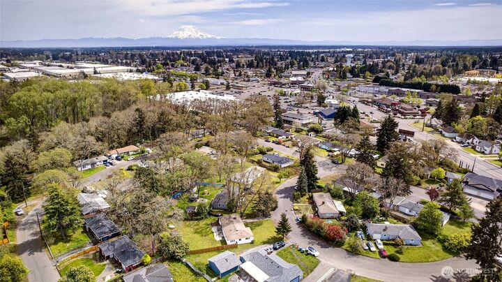 Property Photo:  27  Crescent Circle SW  WA 98499 