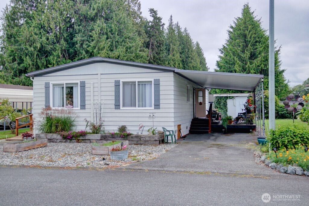 MLS#2510702: 920 Maple Lane 3, Sedro Woolley, WA 98284