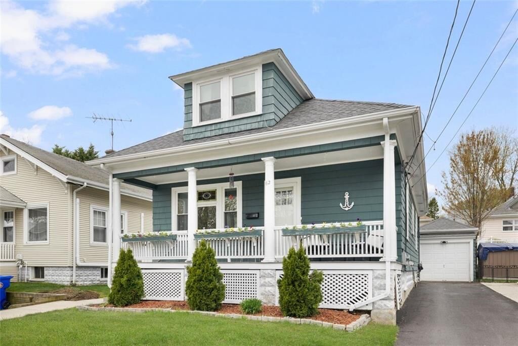 Property Photo:  62 Peckham Avenue  RI 02908 