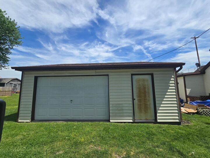 Property Photo: 504 Railroad Avenue IN 47001