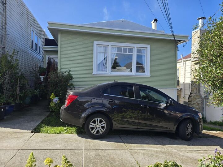 Property Photo:  329 Faxon Avenue  CA 94112 