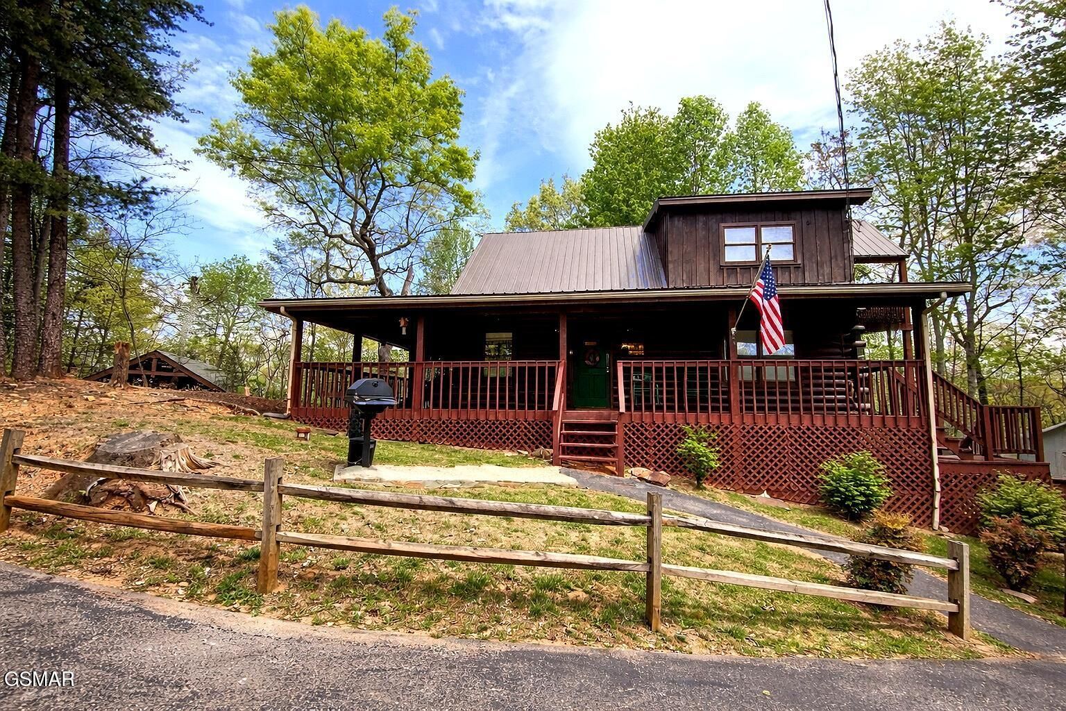 Property Photo:  1708 Parkway View Court  TN 37876 