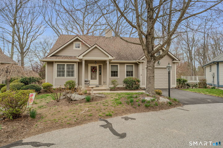 Property Photo:  3 Bittersweet Lane 3  CT 06357 