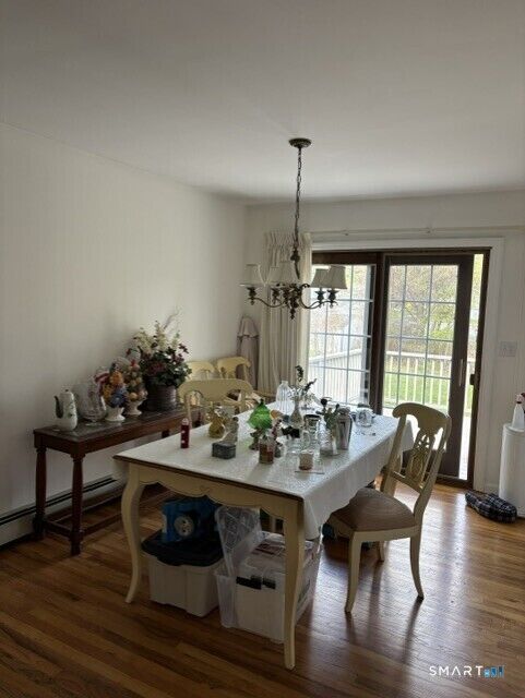 Property Photo:  30 Hawley Rd Extension  CT 06811 