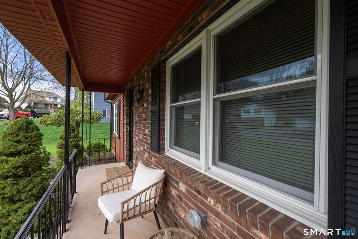 Property Photo:  69 Patriot Lane  CT 06111 