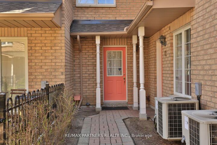 Property Photo: 23 St Moritz Way 11 ON L3R 4G4