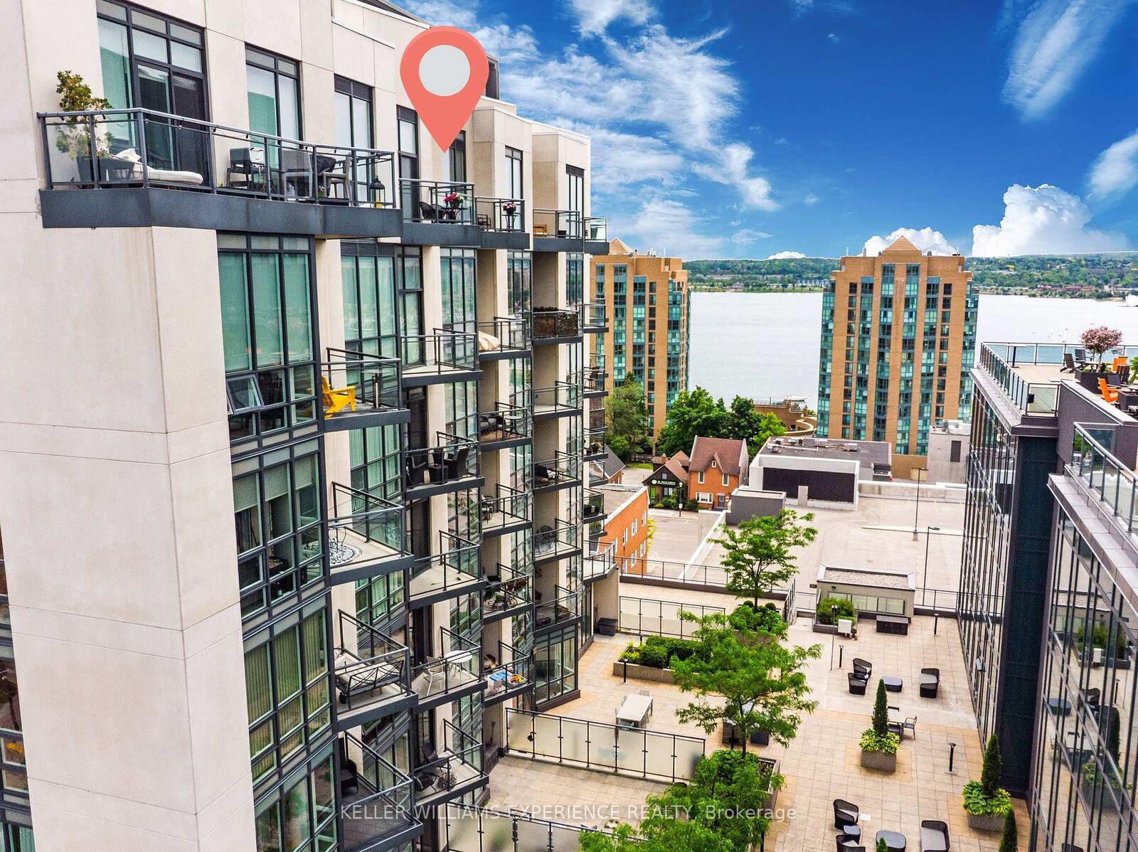 Property Photo:  111 Worsley Street Gph1  ON L4M 0J5 