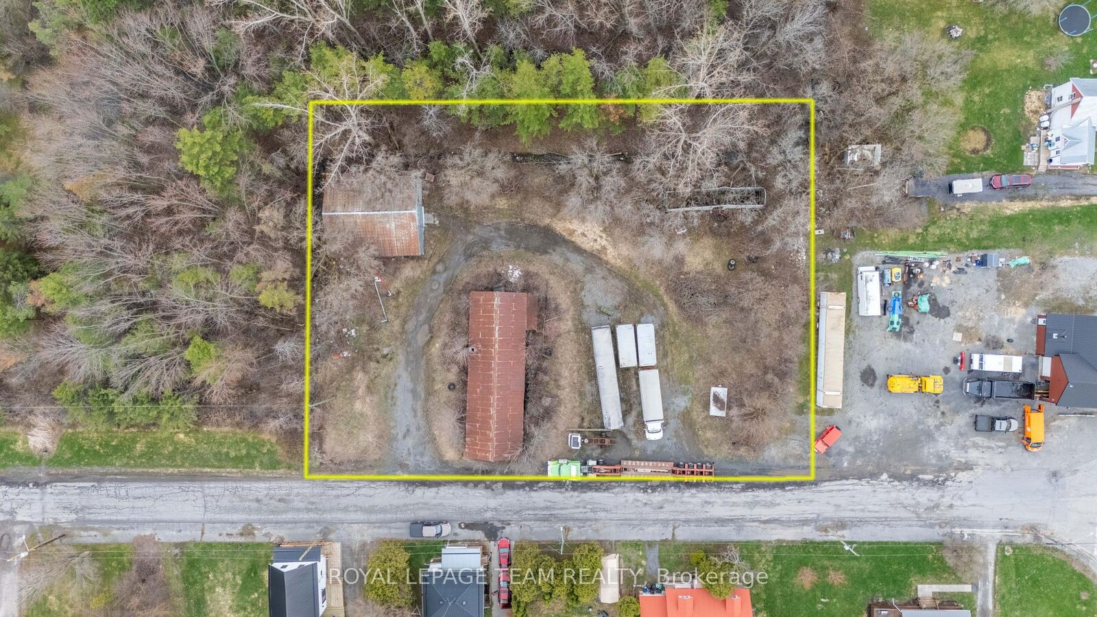 Property Photo: 12356 Winchester Springs Road ON K0C 2K0