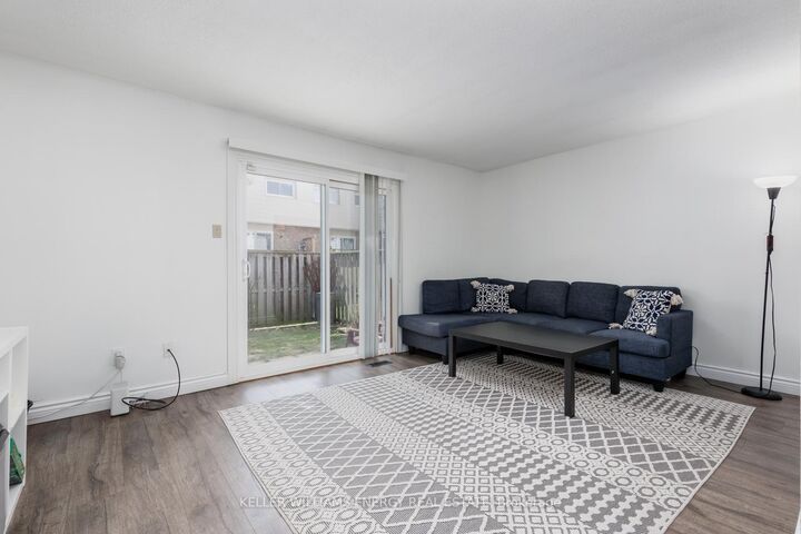 Property Photo: 660 Grey Street B ON N3S 4Y4