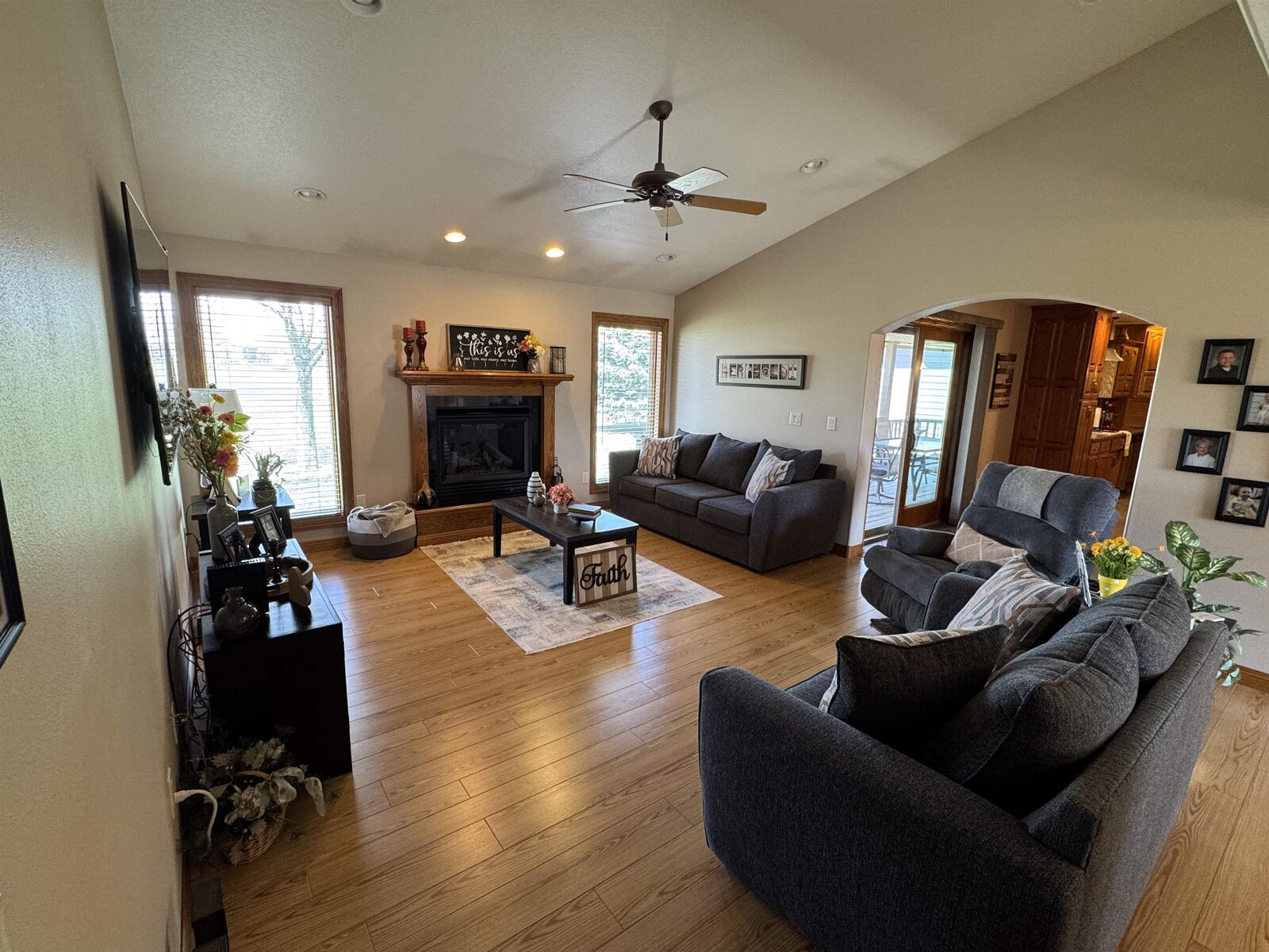 Property Photo:  402 Ruth  SD 57078 