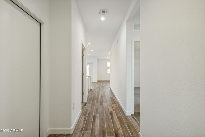 Property Photo:  9340 S Hale Drive  AZ 85120 