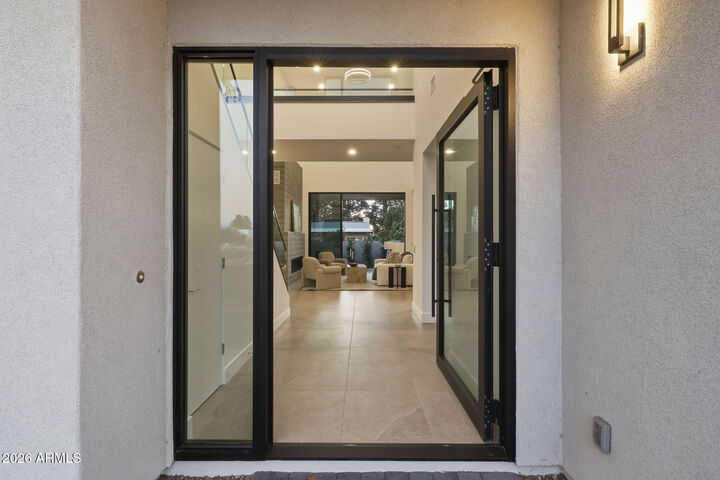 Property Photo:  100 W Northern Avenue 15  AZ 85021 