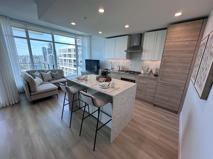 Property Photo:  2381 Beta Avenue 1409  BC V5C 5N1 